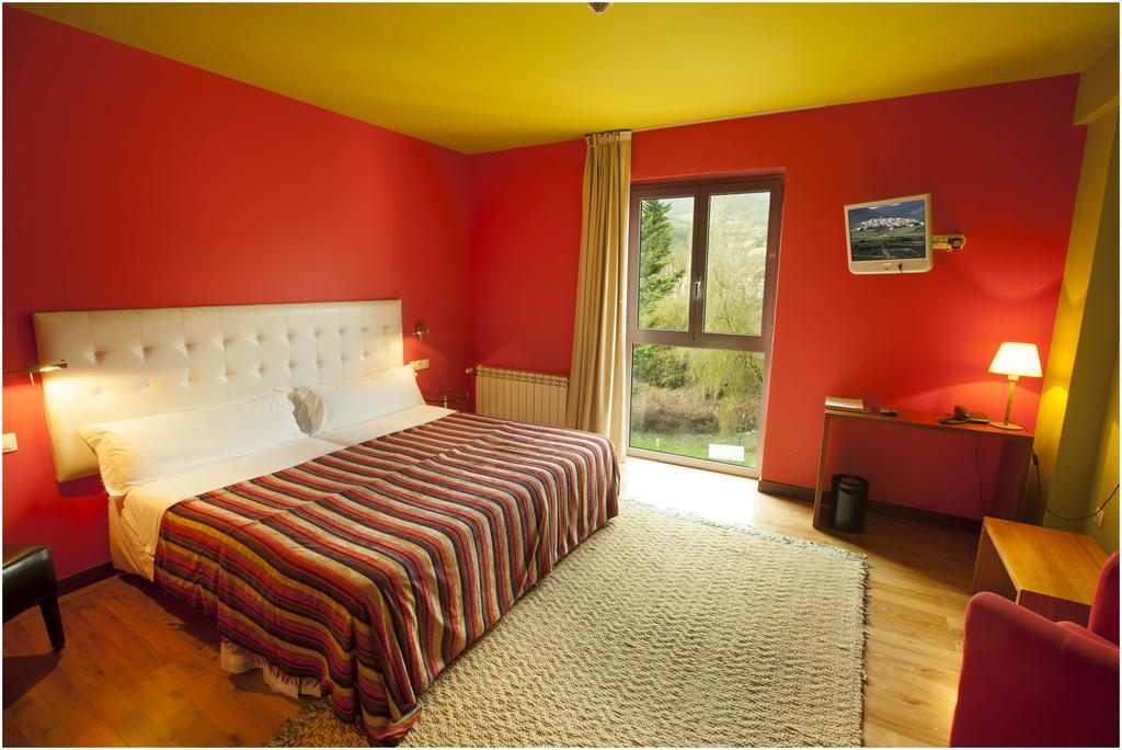 Hotel Ibaiondo オラベ エクステリア 写真
